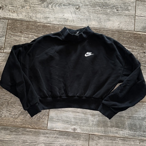 Nike cropped hoodie - Picture 1 of 2